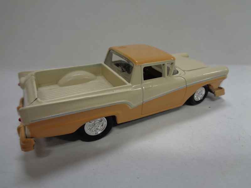 Illustration for article titled FORD FRIDAY - 1950 FORD COUPE / SLEEPER 1957 FORD RANCHERO (picture heavy)